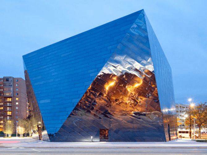 Stainless Steel – A Striking Part Of Modern Architecture